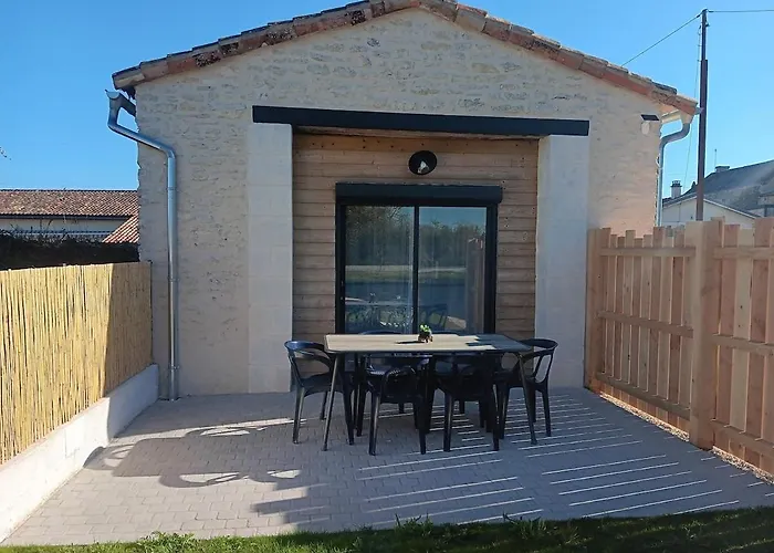Apartment L'escale Familiale Le Cosy Pour 6 Personnes Neuville-de-Poitou