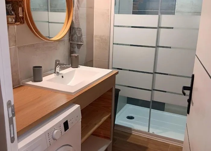 L'escale Familiale Le Cosy Pour 6 Personnes Neuville-de-Poitou